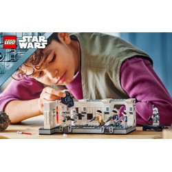 LEGO Star Wars 75387 Imbarco sulla Tantive IV™