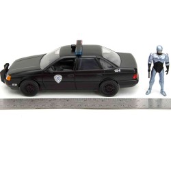 Jada - Robocop 1986 - 1986 Ford Taurus With Robocop - 1:24 Die-Cast Model