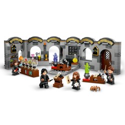 Hogwarts™ Castle: Potions Class