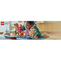 LEGO City 60422 Porto e nave merci