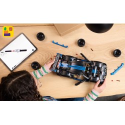 LEGO Technic 42176  Auto da corsa Porsche GT4 e-Performance