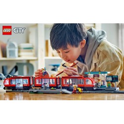 LEGO City 60423 Tram e fermata del tram