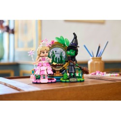 Figurines d’Elphaba et de Glinda