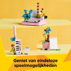 Typemachine met bloemen