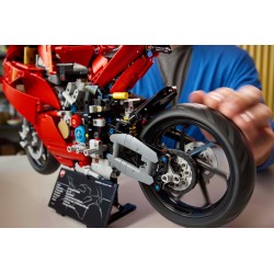 LEGO Technic 42202 Motocicletta Ducati Panigale V4 S