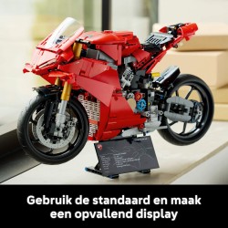 Ducati Panigale V4 S motor