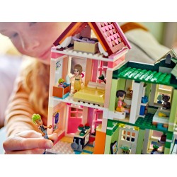 LEGO Friends 42670 Appartamenti e negozi di Heartlake City