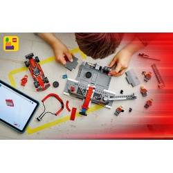 LEGO City 60443 Pitstop e meccanici con monoposto Ferrari F1®