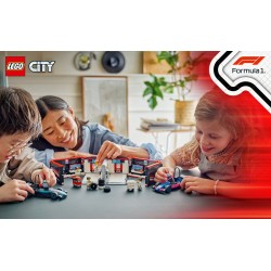 LEGO City 60444 Garage con monoposto Mercedes-AMG e Alpine F1®