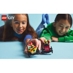 LEGO City 60458 Pack veicoli da corsa: pizzaiolo contro pompiere