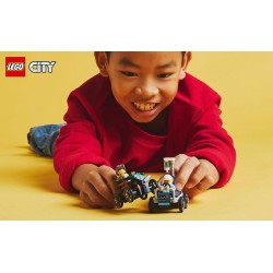 LEGO City 60459 Pack veicoli da corsa: aereo contro letto d’ospedale