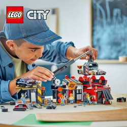 LEGO City 60472 Sfasciacarrozze con auto