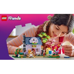 LEGO Friends 42669 Casa degli apicoltori e giardino fiorito