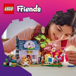 LEGO Friends 42669 Casa degli apicoltori e giardino fiorito